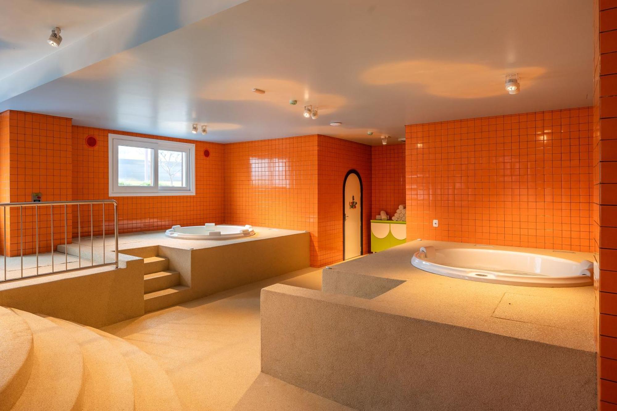 Mundo Criamigos Hotel 4*